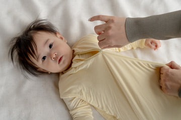 5 Tips for Dressing Your Baby for a Comfortable Night’s Sleep